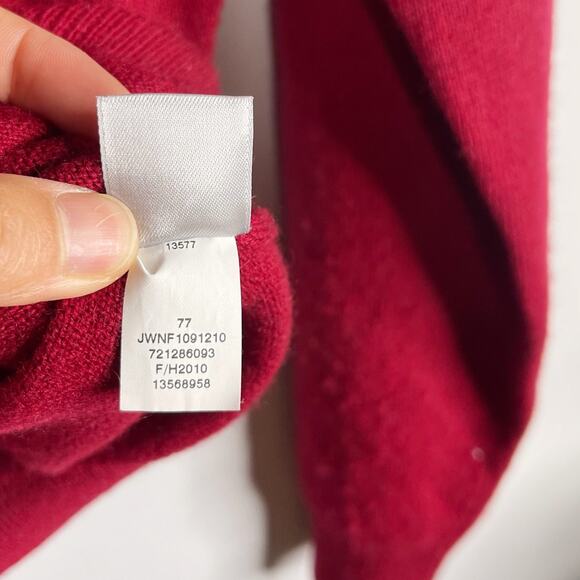 John W Nordstrom Mens Medium M Red Cashmere V Neck Sweater Pullover Knit Luxe - Picture 7 of 7
